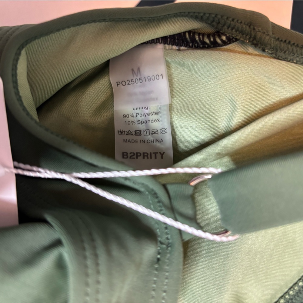 NWT B2prity Tummy Control One-Piece Ruffled Swimsuit Army Green & Black Size M - Picture 8 of 10